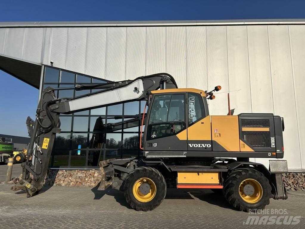 Volvo EW180E Ekskavatori uz riteņiem