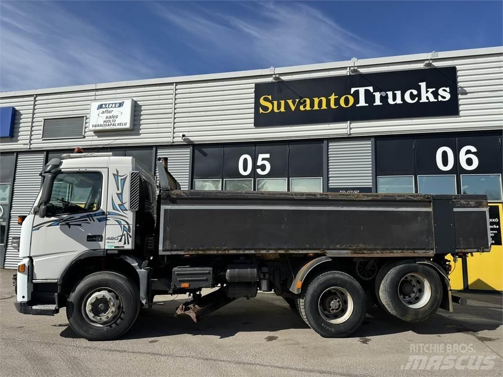 Volvo FM12-420 6X2 Pašizgāzējs