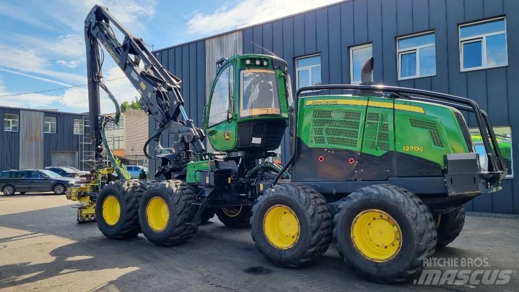 John Deere 1270 G Harvesteri