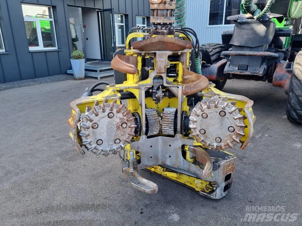 John Deere 1270 G Harvesteri