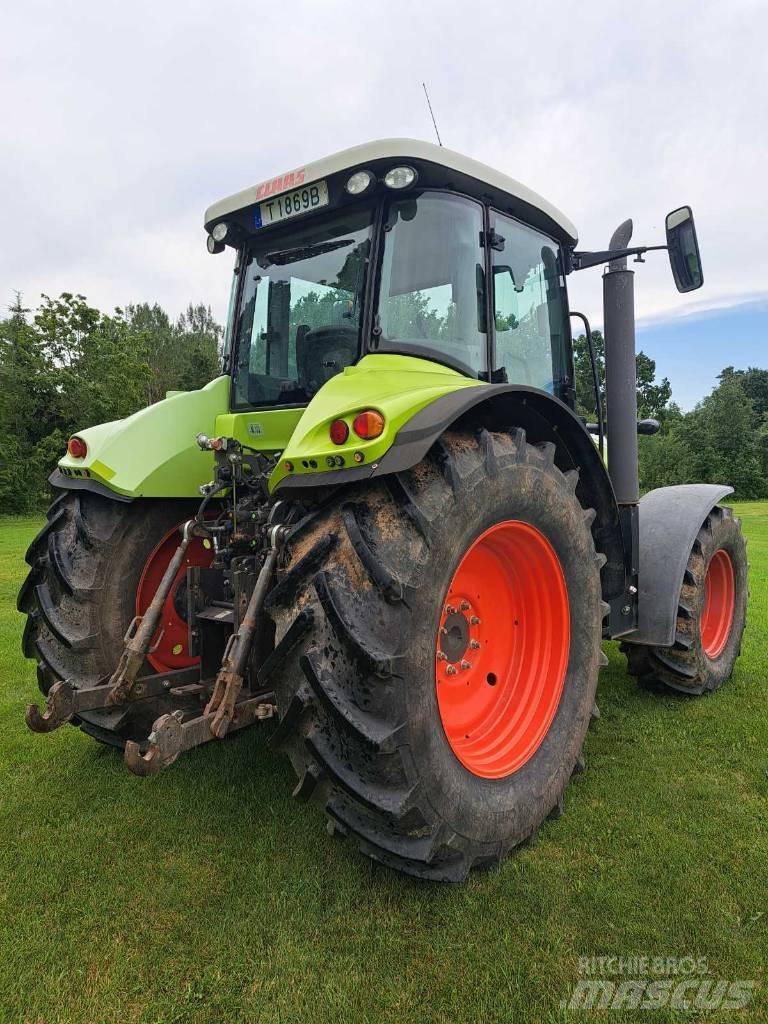 CLAAS Arion 640 Traktori