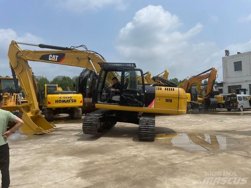 CAT 320D Kāpurķēžu ekskavatori
