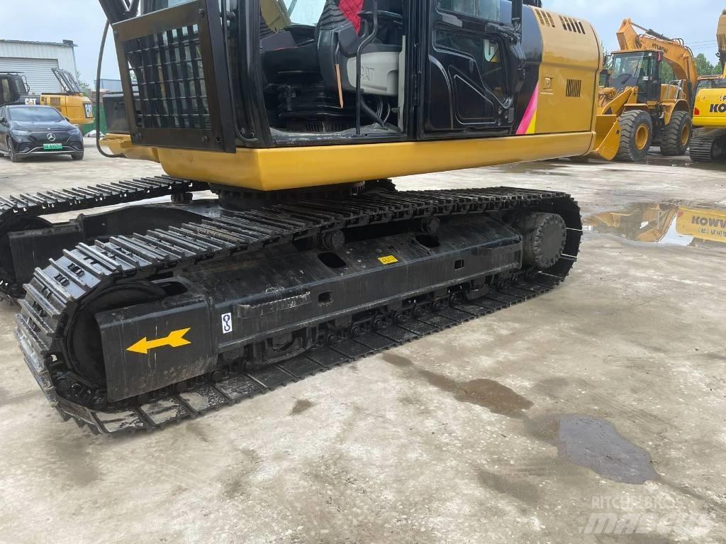 CAT 320D Kāpurķēžu ekskavatori