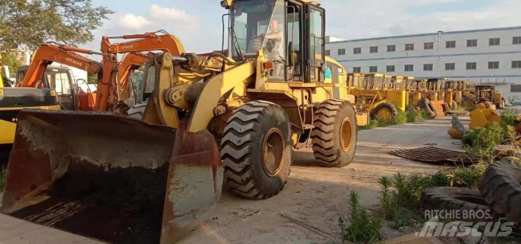 CAT 938 G Iekrāvēji uz riteņiem
