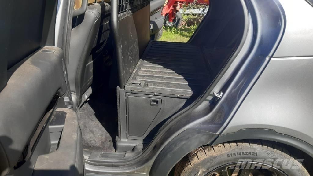 Land Rover Discovery Vieglais kravas automobilis/izkraušana no sāniem