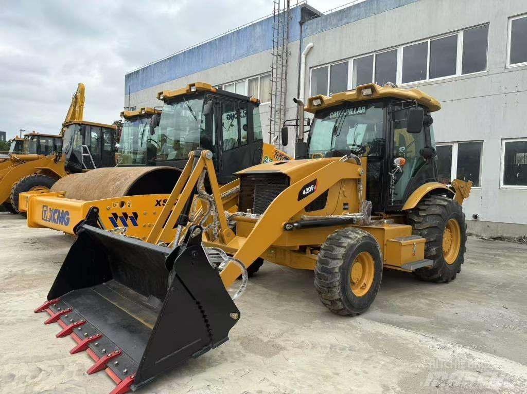 CAT 420 F Ekskavatori-iekrāvēji