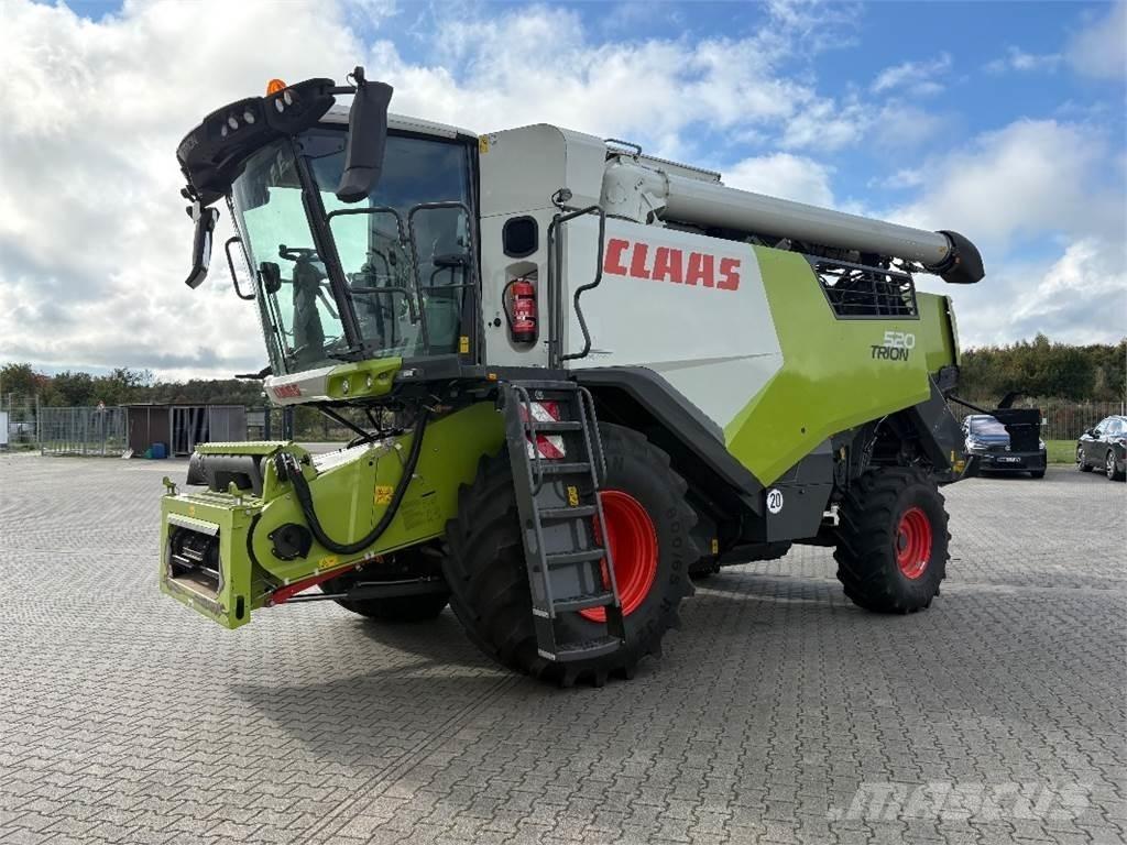 CLAAS TRION 520 Ražas novākšanas kombaini