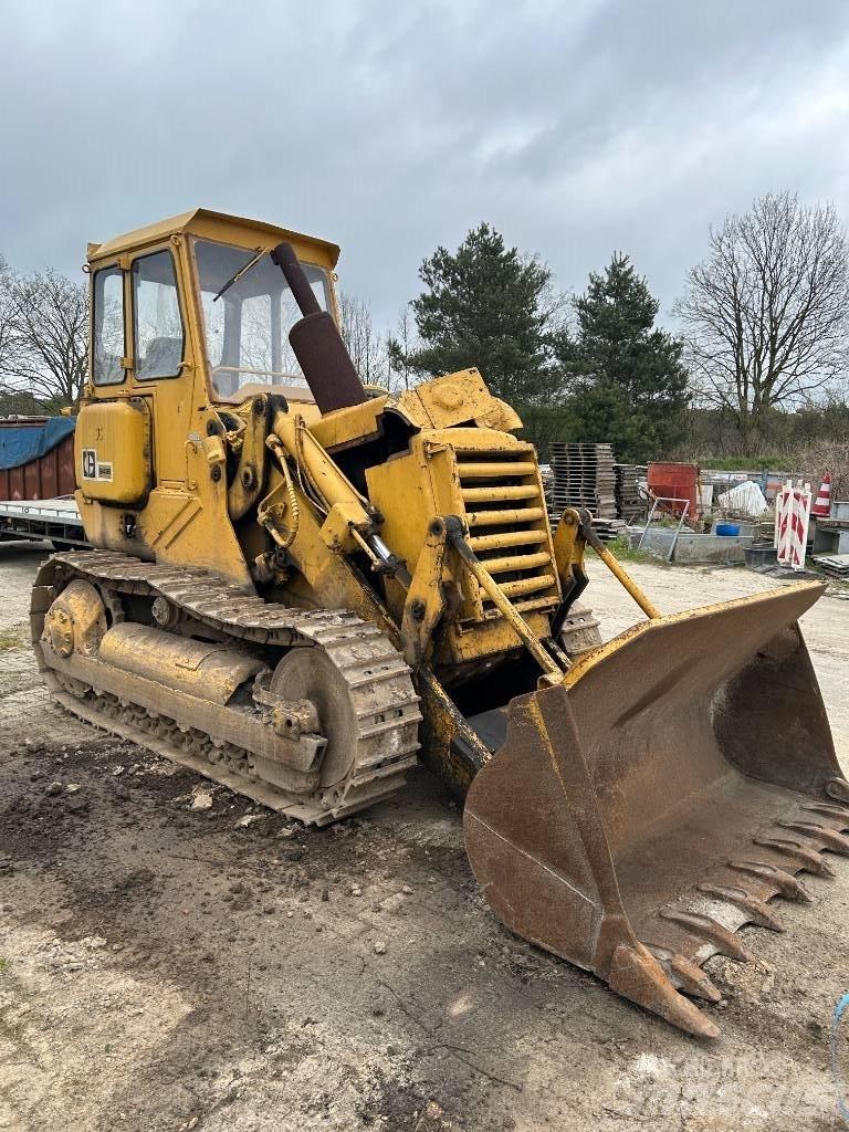 CAT 941 B Kāpurķēžu iekrāvēji