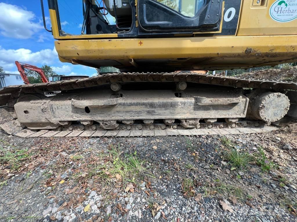 Komatsu PC 240 NLC Kāpurķēžu ekskavatori