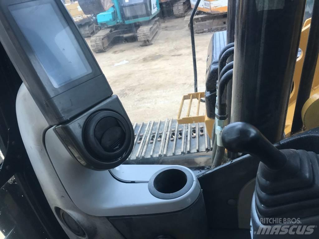 CAT 320 D L Kāpurķēžu ekskavatori