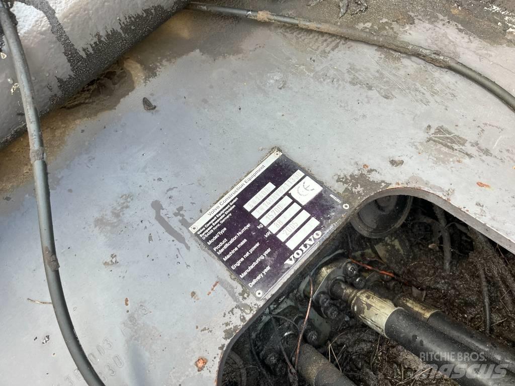 Volvo EW 140 B Ekskavatori uz riteņiem