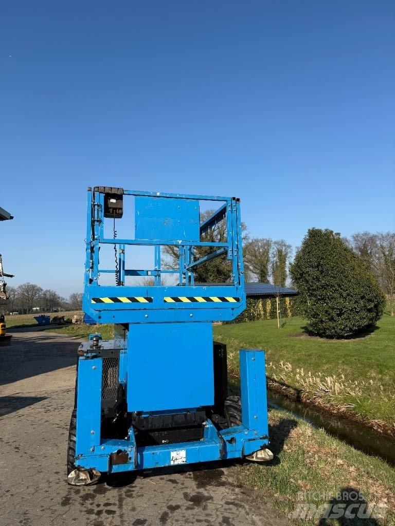 Genie GS 4069 RT Šķerveida pacēlāji