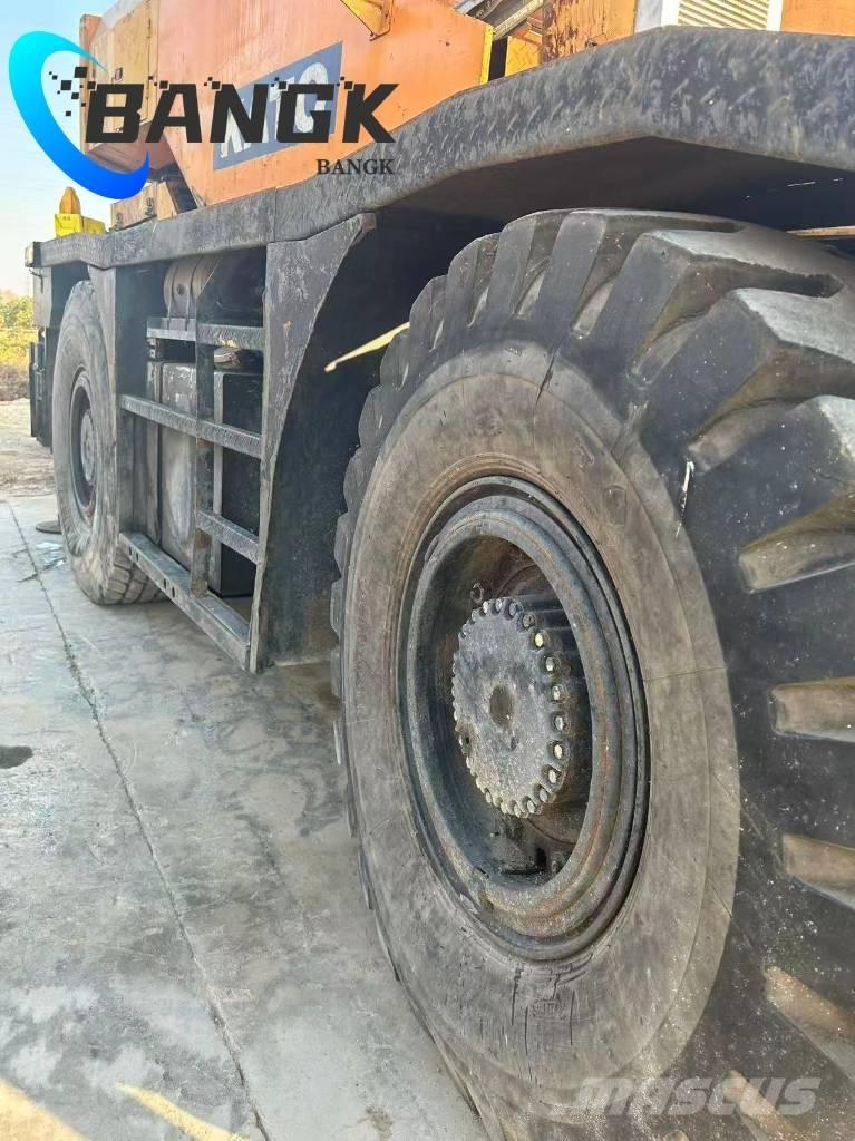 Kato KR 25 H Celtņi nelīdzenām virsmām