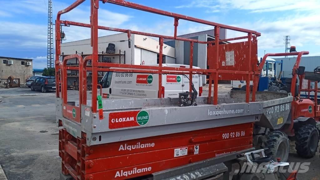 JLG 3246 ES Šķerveida pacēlāji