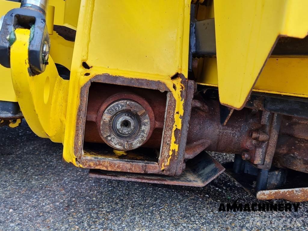 New Holland 420FI Ražas novākšanas galvas