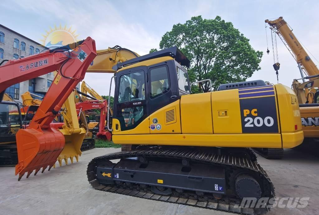 Komatsu PC 200-7 Kāpurķēžu ekskavatori