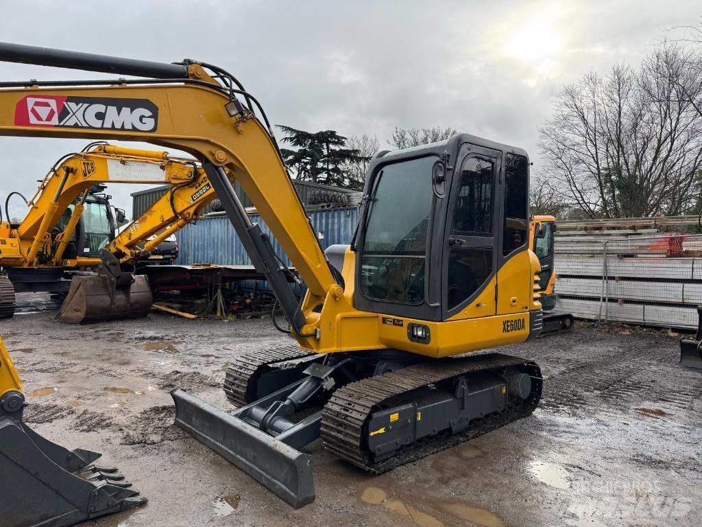 XCMG XE 60 DA Mini ekskavatori < 7 t