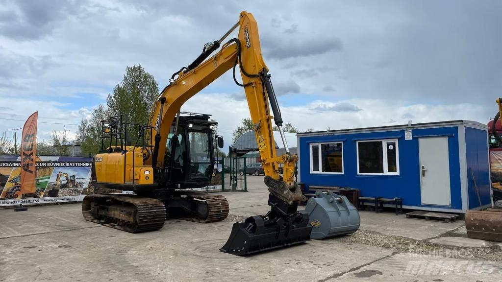 JCB JS 130 LC Kāpurķēžu ekskavatori
