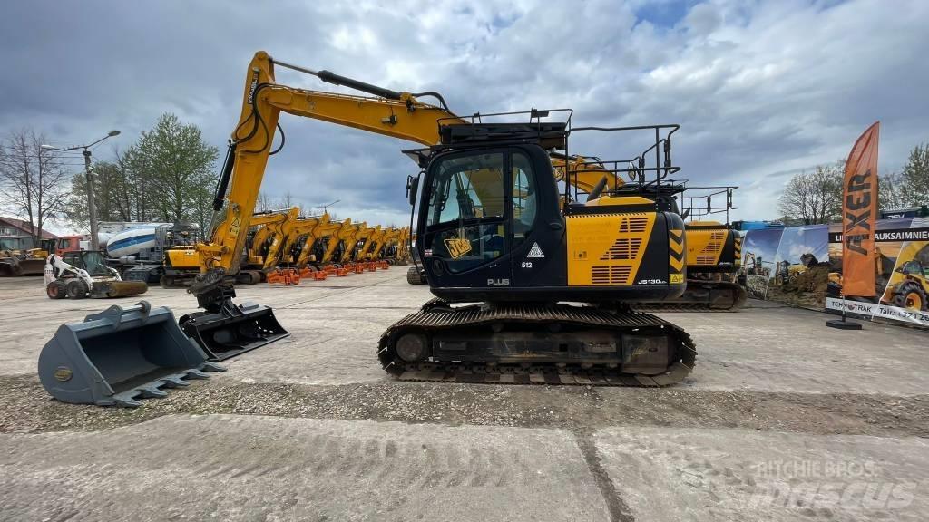 JCB JS 130 LC Kāpurķēžu ekskavatori