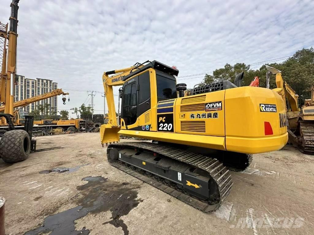 Komatsu pc220 Kāpurķēžu ekskavatori