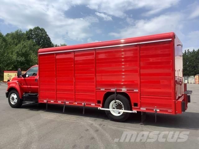 Ford F650 Dzērienu piegāds kravas mašīnas