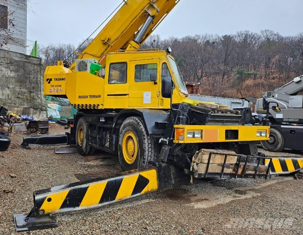 Tadano TR-350M-2 Celtņi nelīdzenām virsmām