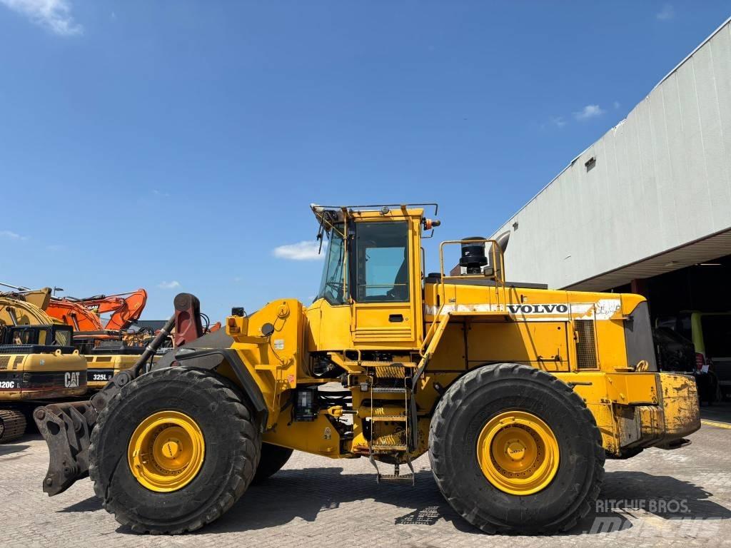 Volvo L 180 C Iekrāvēji uz riteņiem