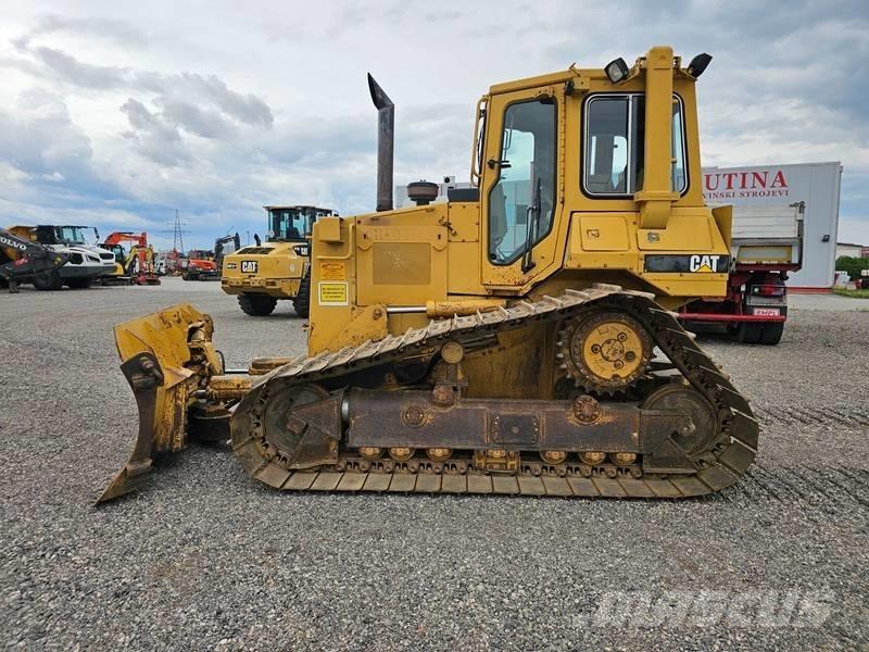 CAT D 4 H Kāpurķēžu buldozeri