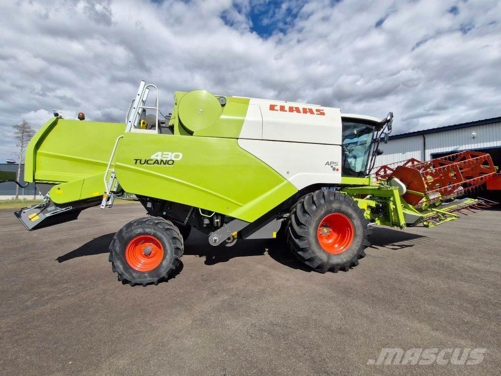 CLAAS Tucano 430 Ražas novākšanas kombaini