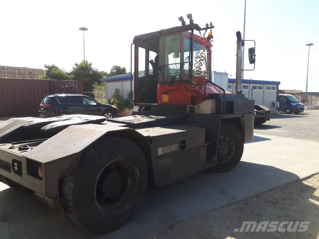 Kalmar TR618i Terminālie traktori