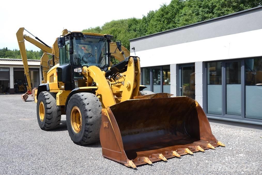 CAT 938 M Iekrāvēji uz riteņiem