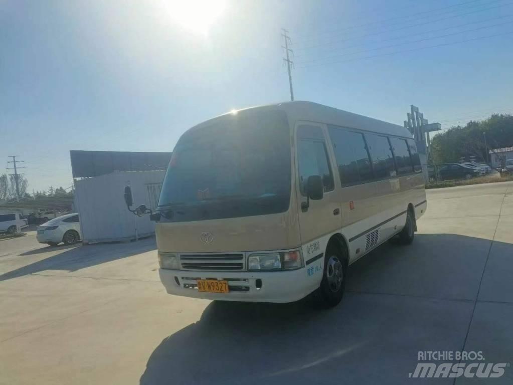 Toyota Coaster Bus Mikroautobusi