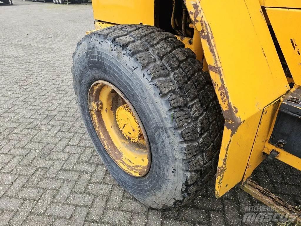Ahlmann AZ9 Iekrāvēji uz riteņiem