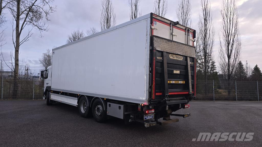 Volvo FM Kravas automašīnas - refrižeratori