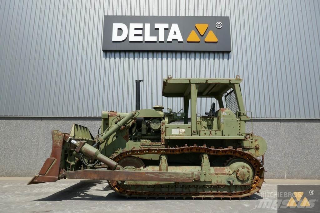 CAT D7F Ex-army Kāpurķēžu buldozeri