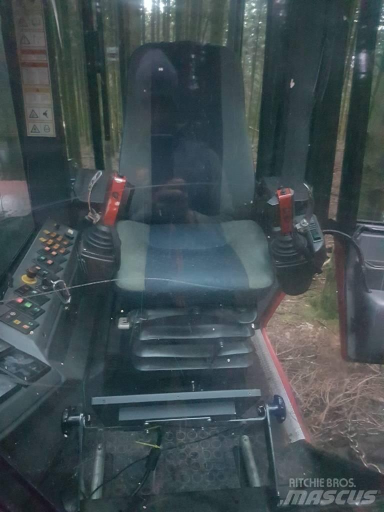 Valmet 921 921 Harvesteri