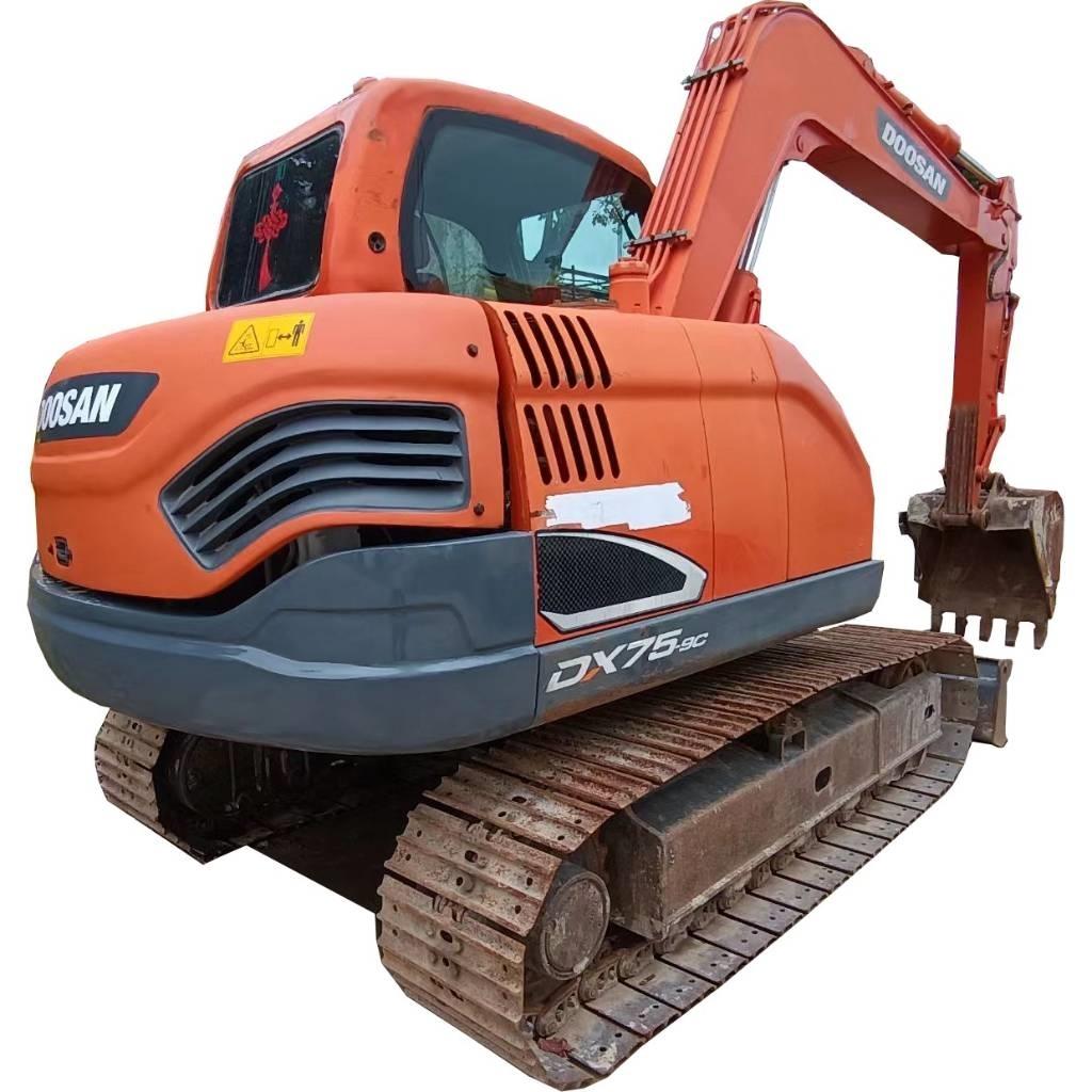 Doosan DX 75-9 C Kāpurķēžu ekskavatori