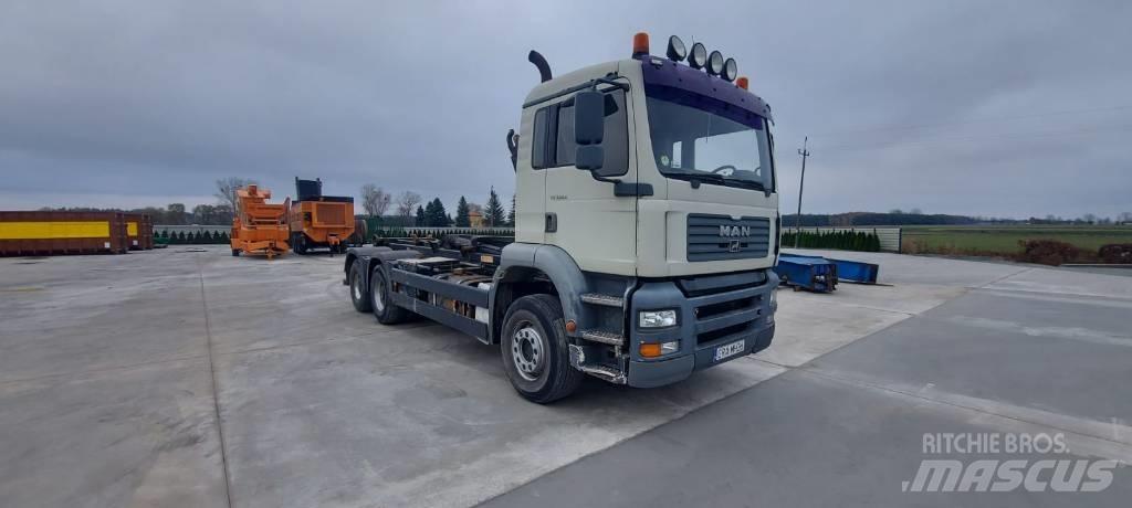 MAN TGA 26.363 Treileri ar āķi