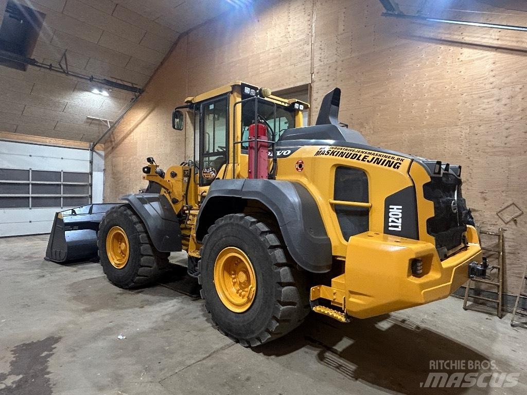 Volvo L 120 H Iekrāvēji uz riteņiem