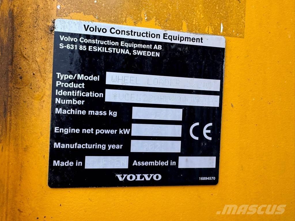 Volvo L220H Iekrāvēji uz riteņiem