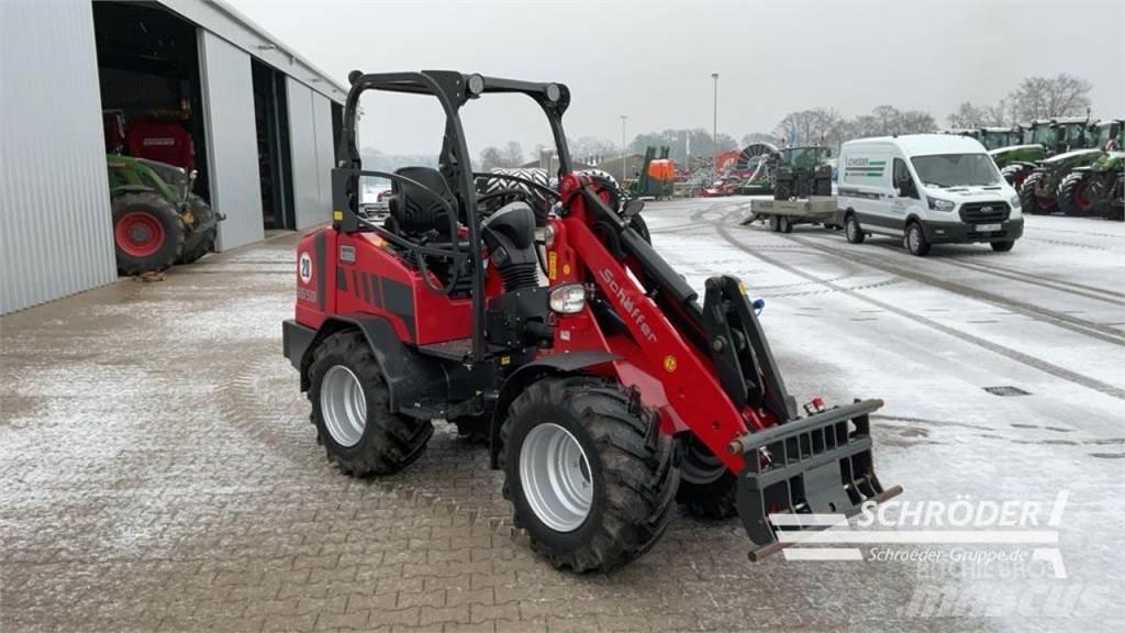 Schäffer 3650 Mini iekrāvēji