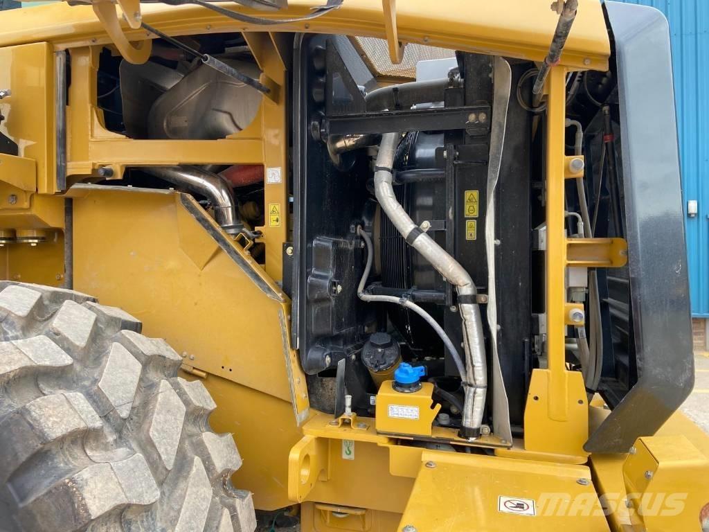 CAT 950GC Iekrāvēji uz riteņiem