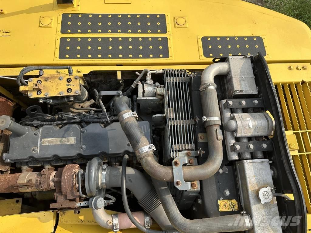 Komatsu PC240-8 Kāpurķēžu ekskavatori