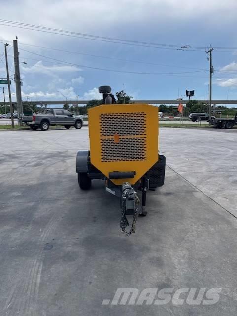 Mayco LS300GK Kravas mašīna- betona sūknis