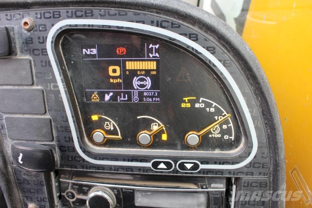 JCB 536-60 Agri-Plus Lauksaimniecības pacēlāji