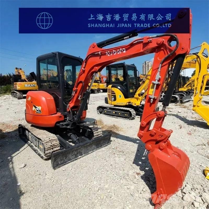 Kubota U 30 Kāpurķēžu ekskavatori