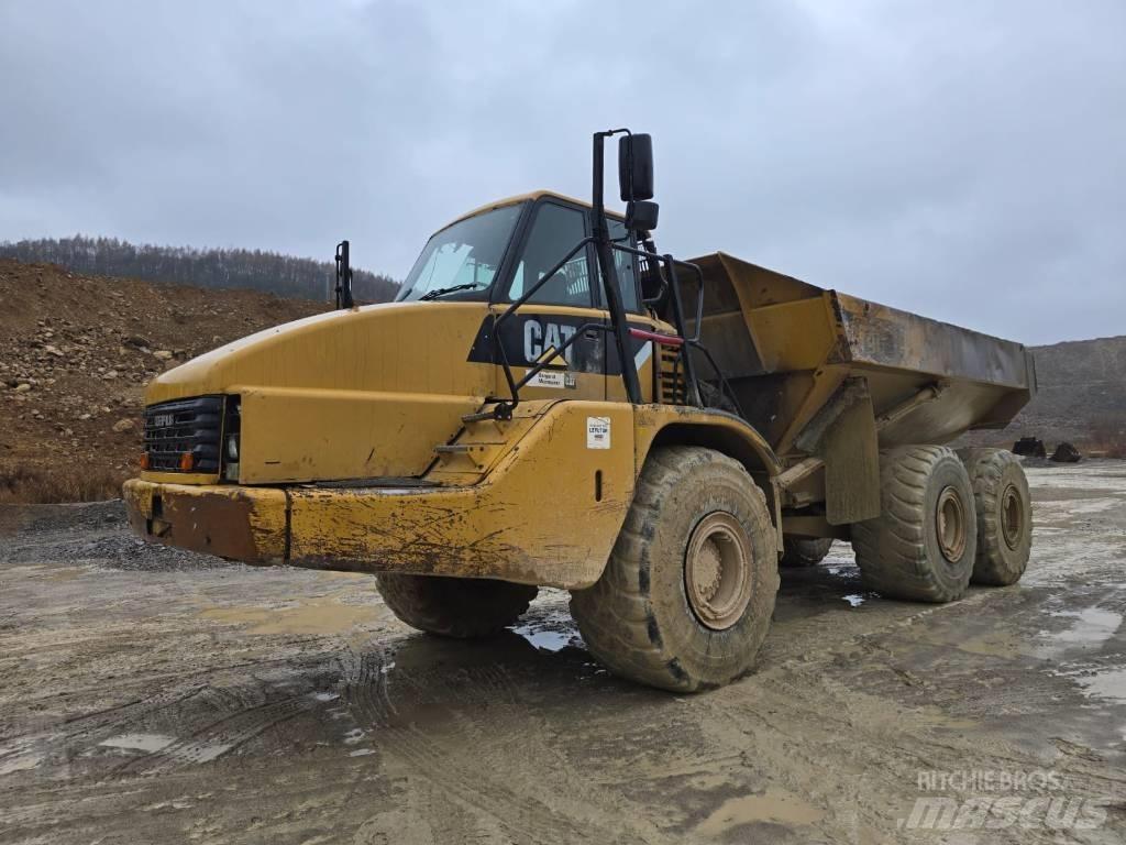 CAT 740 Artikulētie pašizgāzēji