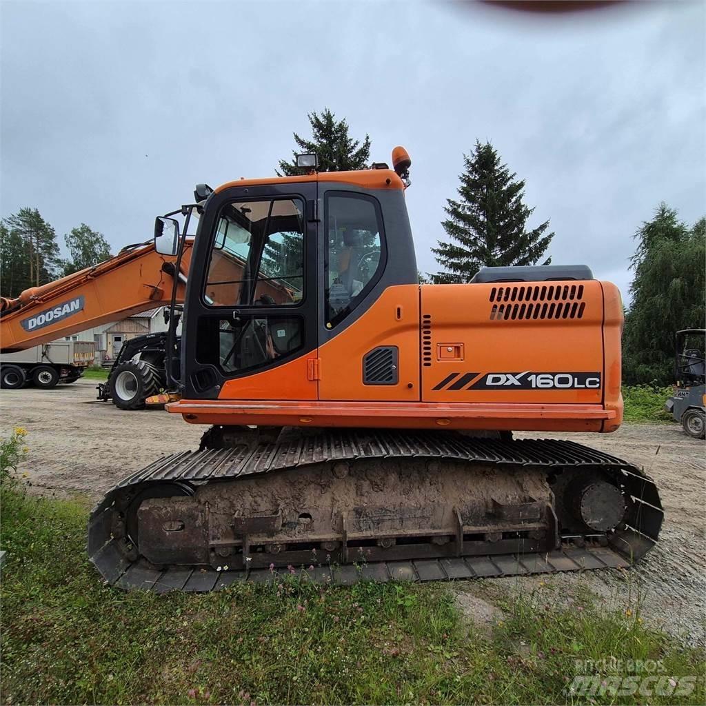 Doosan DX 160LC Kāpurķēžu ekskavatori