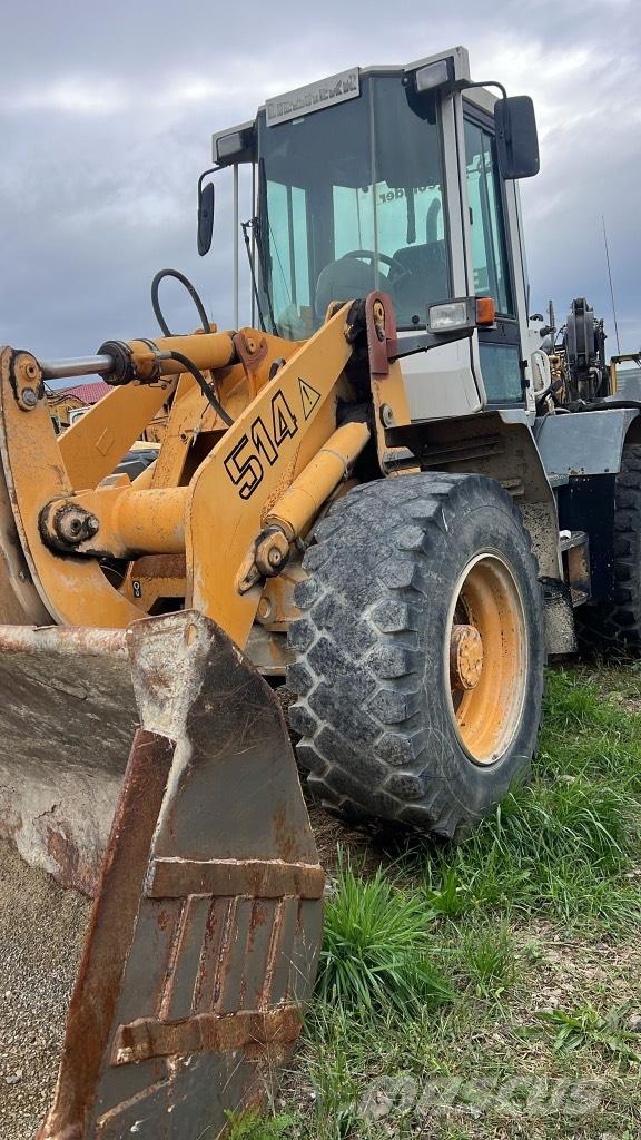 Liebherr L 514 Dzinēji