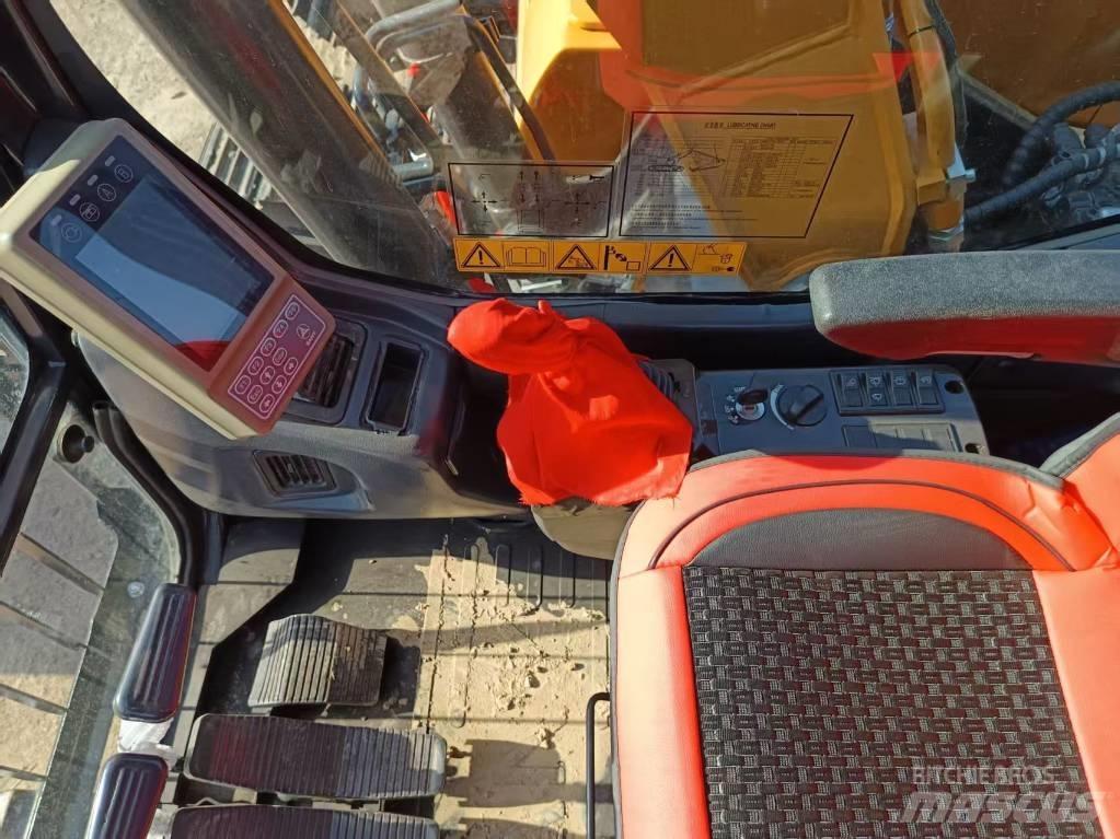 Sany SY155C Vidēja lieluma ekskavatori 7 t - 12 t
